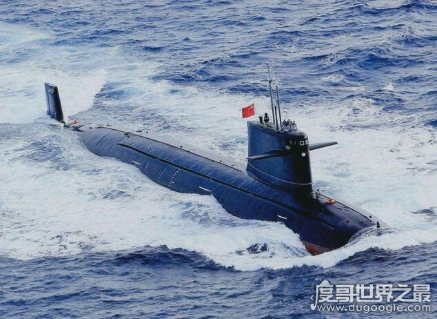 潜艇,其各方面数据也是有个飞跃的提升,其载弹量是达到了32-40枚之间
