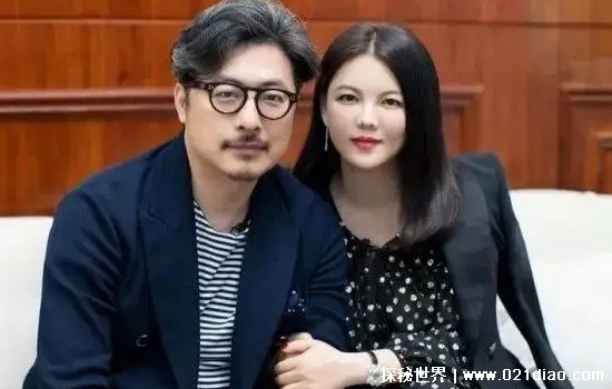 李湘和王岳伦离了婚是真的吗，真的(王岳伦曾暗示妻子出轨)