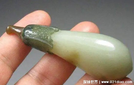 什么叫九窍器玉茄子，塞住死人生殖器的玉器(防止尸体不腐)